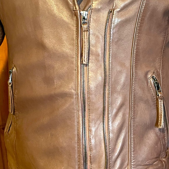 ❤️Elie TAHARI🌺100% Genuine Leather🌺Women’s Large Jacket. Made in Pakistan. - Picture 6 of 13